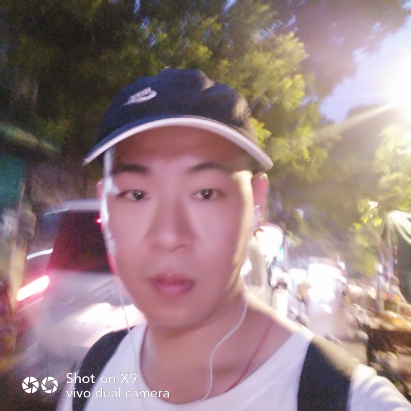 心跳男孩的第一张照片--青岛相亲服务中心