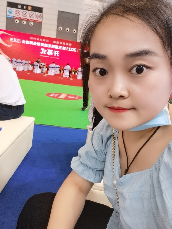 娜娜的第一张照片--青岛相亲服务中心