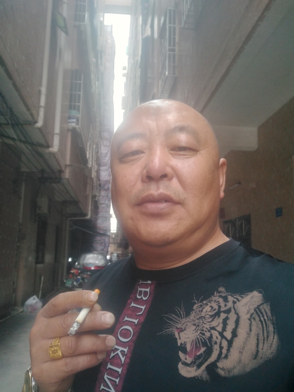 人在TA乡的第一张照片--青岛相亲服务中心