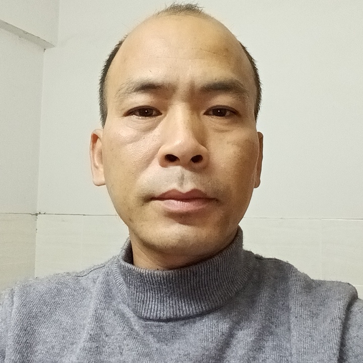 蔚蓝的天空的第三张照片--青岛相亲服务中心