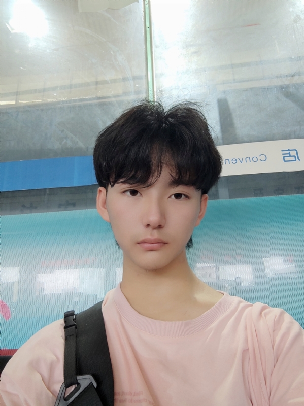 钱嘉豪的第二张照片--青岛相亲服务中心