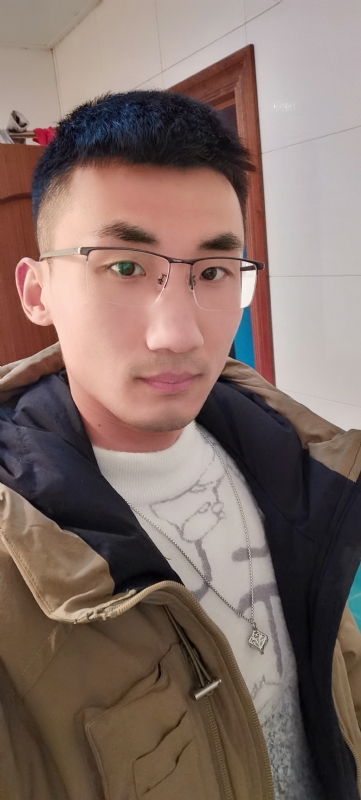 闯红灯吐泡泡的第一张照片--青岛相亲服务中心