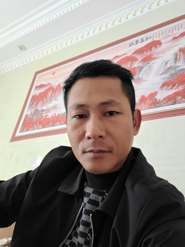 大叔的第一张照片--青岛相亲服务中心