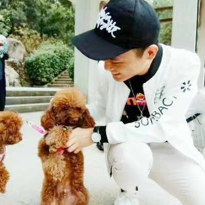 烟雨蒙蒙的第一张照片--青岛相亲服务中心