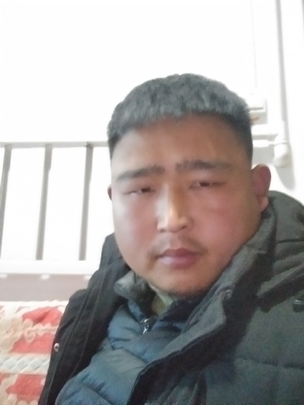 郝营的第二张照片--青岛相亲服务中心