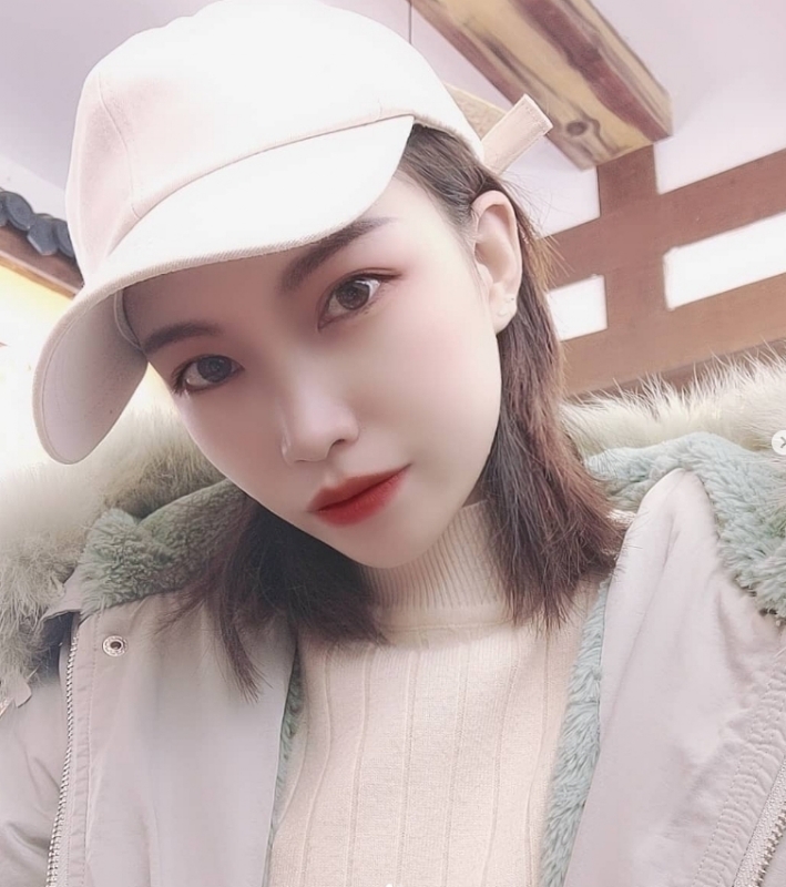 小婉的第一张照片--青岛相亲服务中心