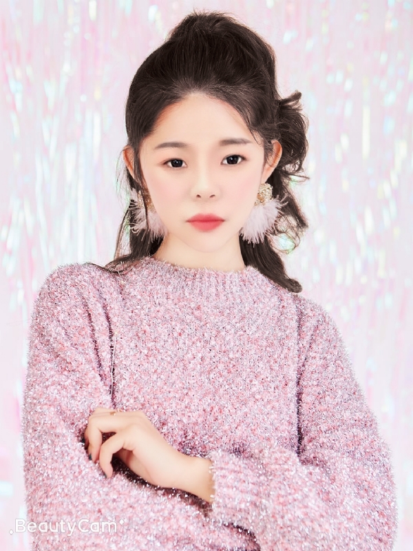 刘小姐的第一张照片--青岛相亲服务中心