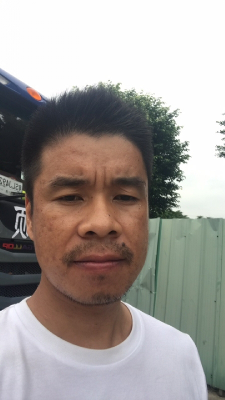 奔跑的蜗牛的第一张照片--青岛相亲服务中心