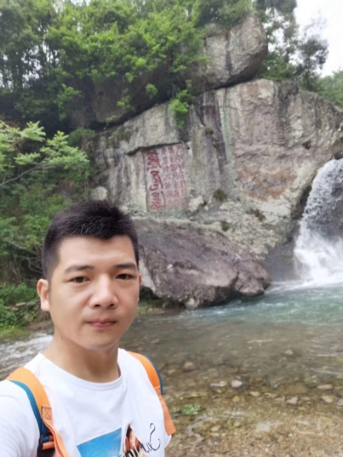 愿得一人心的第一张照片--青岛相亲服务中心