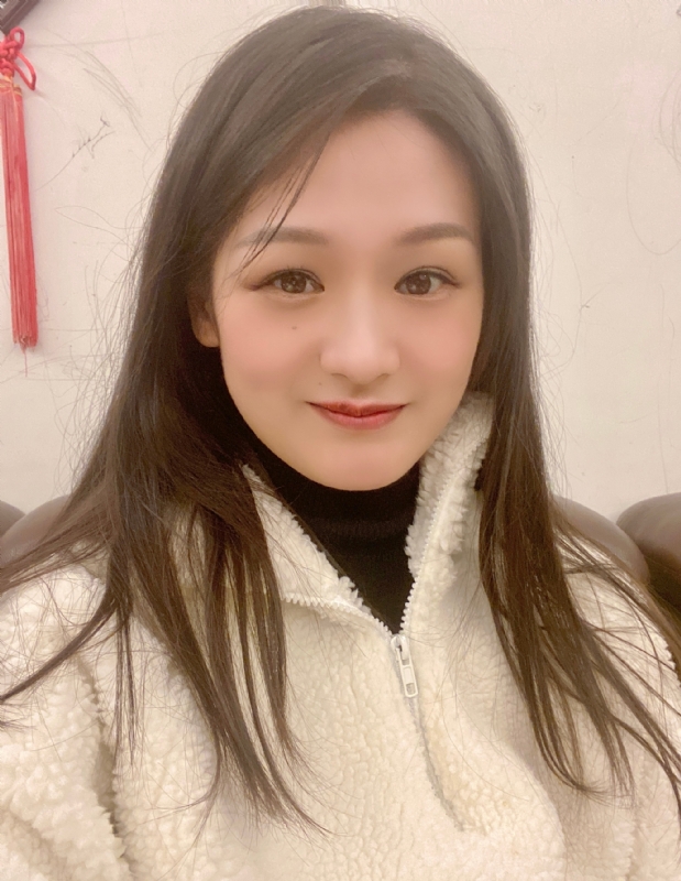 盧盈穎的第二张照片--青岛相亲服务中心