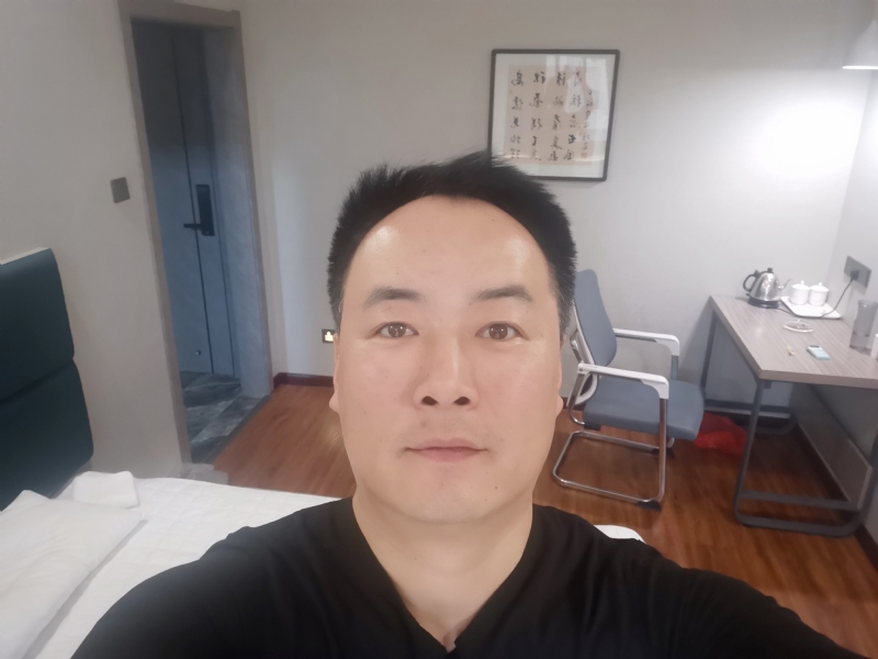 莫待花落空折枝的第一张照片--青岛相亲服务中心