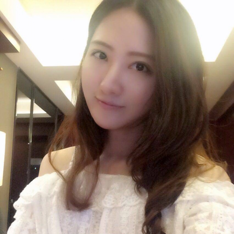 邓思帆的第一张照片--青岛相亲服务中心