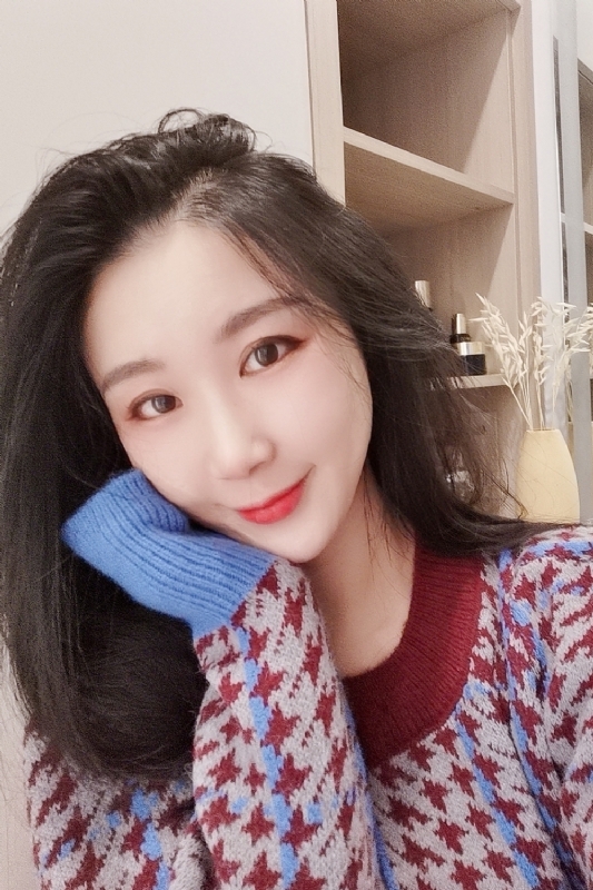 smile的第三张照片--青岛相亲服务中心