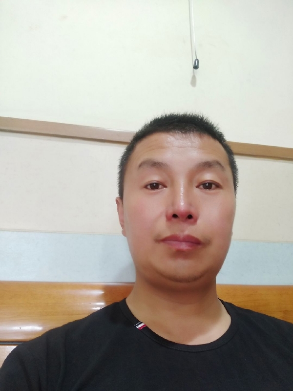 快乐的小鱼儿的第一张照片--青岛相亲服务中心