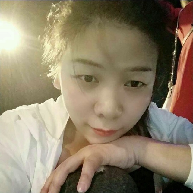 林露的第一张照片--青岛相亲服务中心