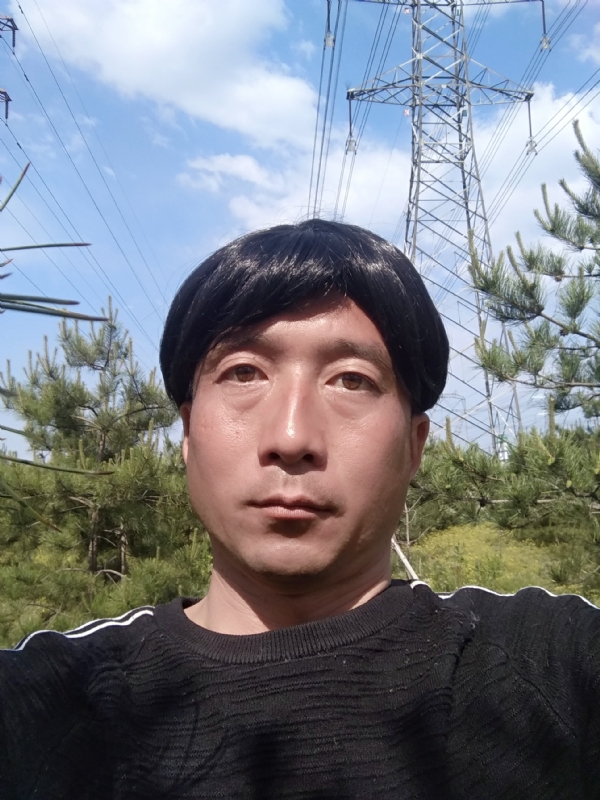 鹏友的第一张照片--青岛相亲服务中心