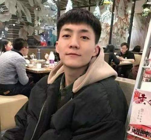 迪迪的第一张照片--青岛相亲服务中心