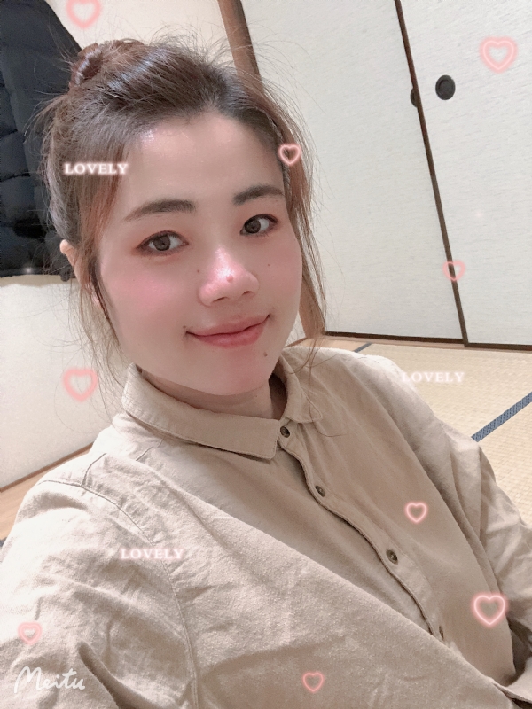 琳琅满目的第一张照片--青岛相亲服务中心