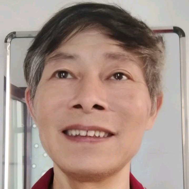 唐衡的第一张照片--青岛相亲服务中心