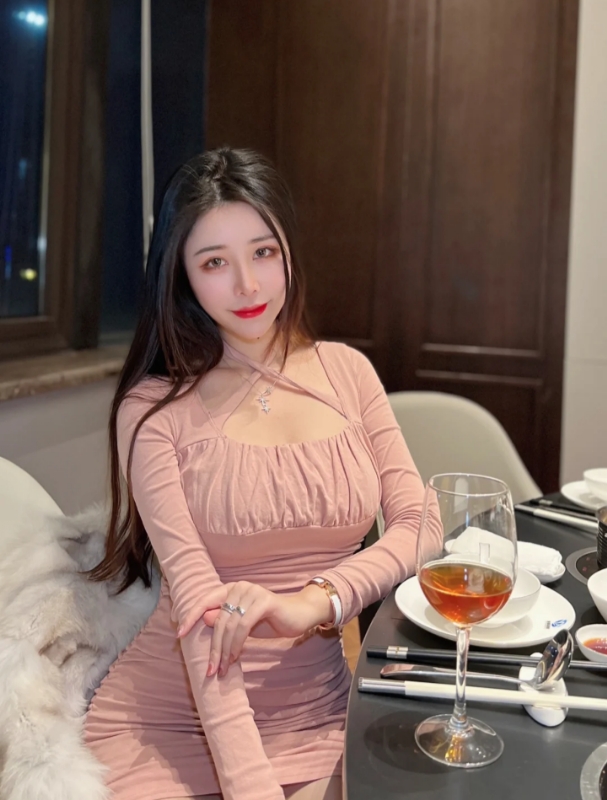 linlin的第三张照片--青岛相亲服务中心