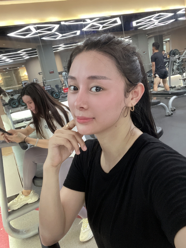 凉人心的第二张照片--青岛相亲服务中心