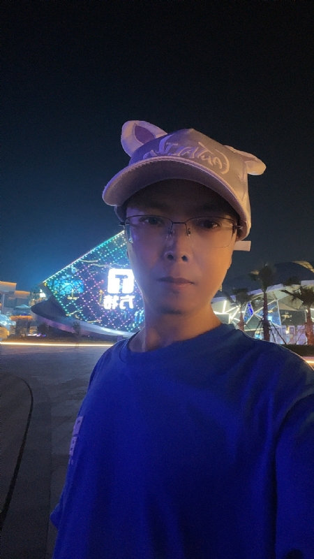 富贵使我们相遇的第一张照片--青岛相亲服务中心