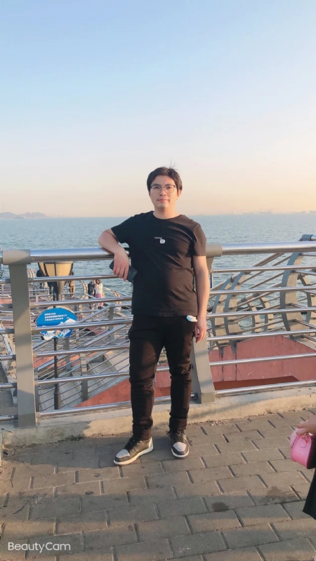 陆迅的第一张照片--青岛相亲服务中心