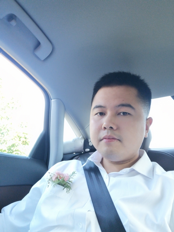 小阿郎的第一张照片--青岛相亲服务中心