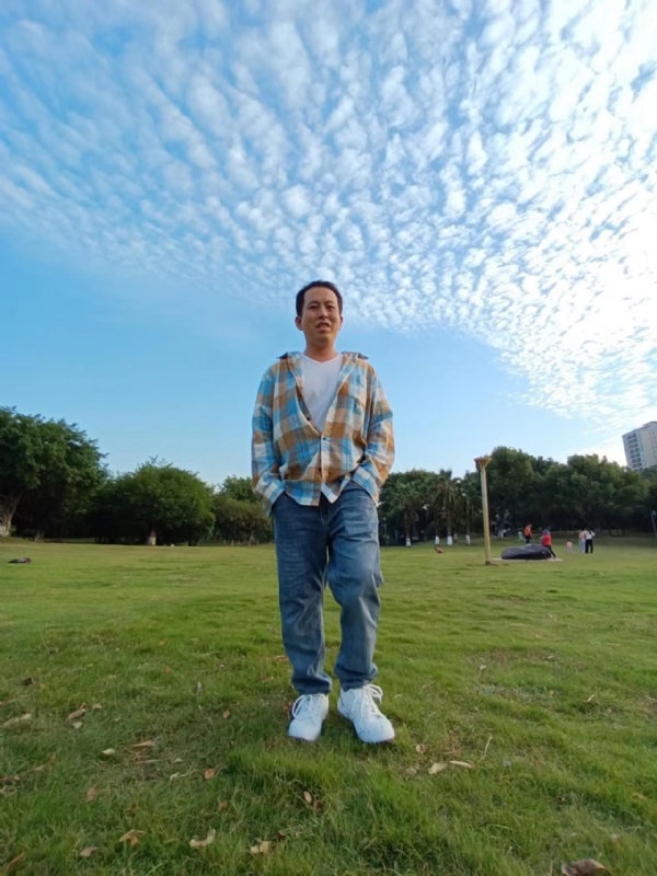 曹先生的第三张照片--青岛相亲服务中心