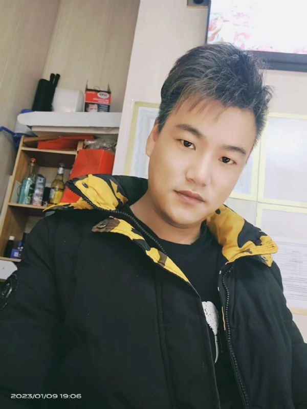 孤酒枕愁眼眠的第二张照片--青岛相亲服务中心