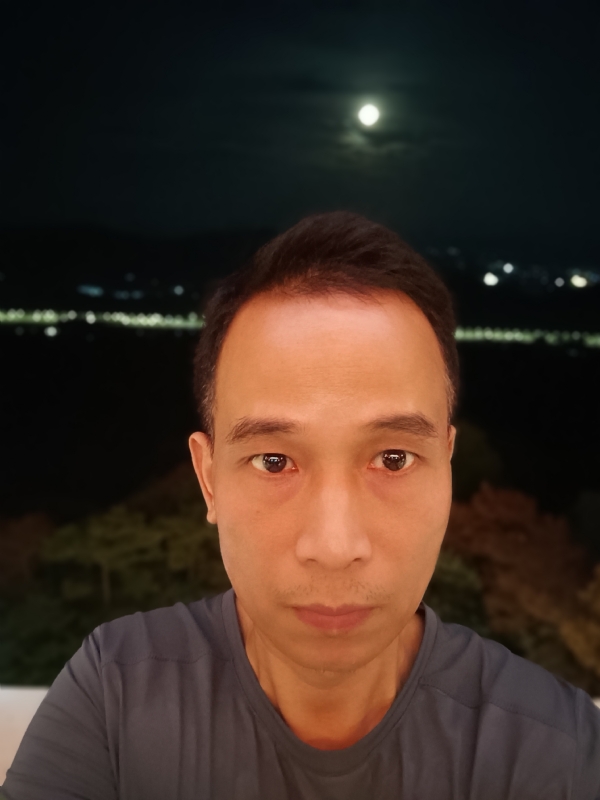 辉哥的第一张照片--青岛相亲服务中心