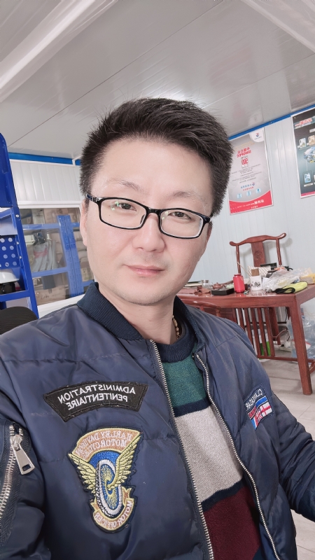 不离不弃的第一张照片--青岛相亲服务中心