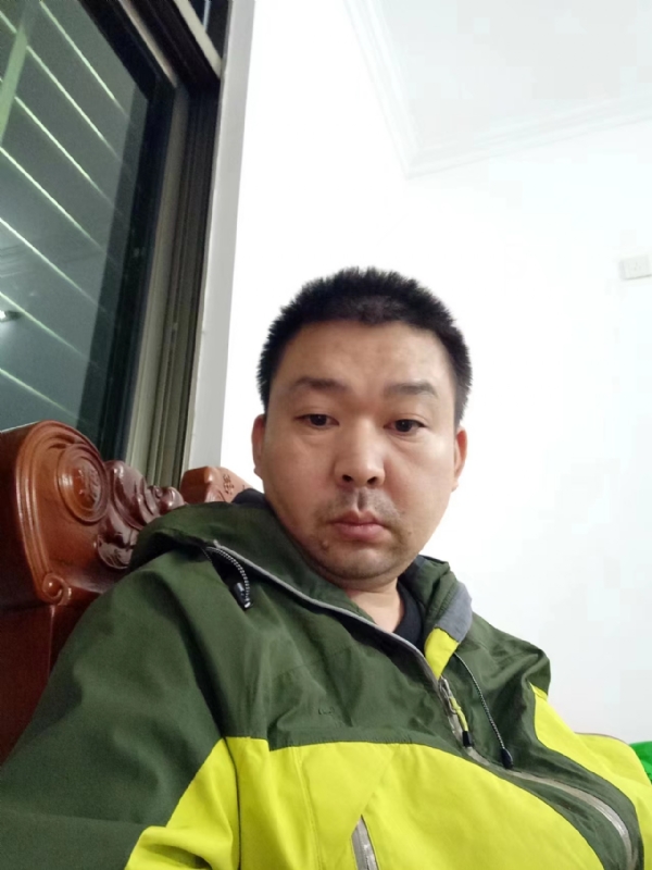 阿汤的第一张照片--青岛相亲服务中心