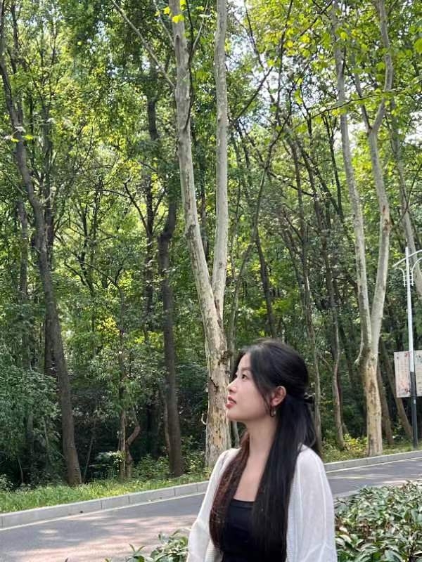 美好生活的第一张照片--青岛相亲服务中心