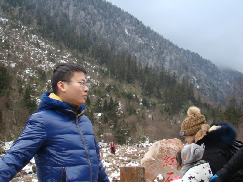 明志的第一张照片--青岛相亲服务中心