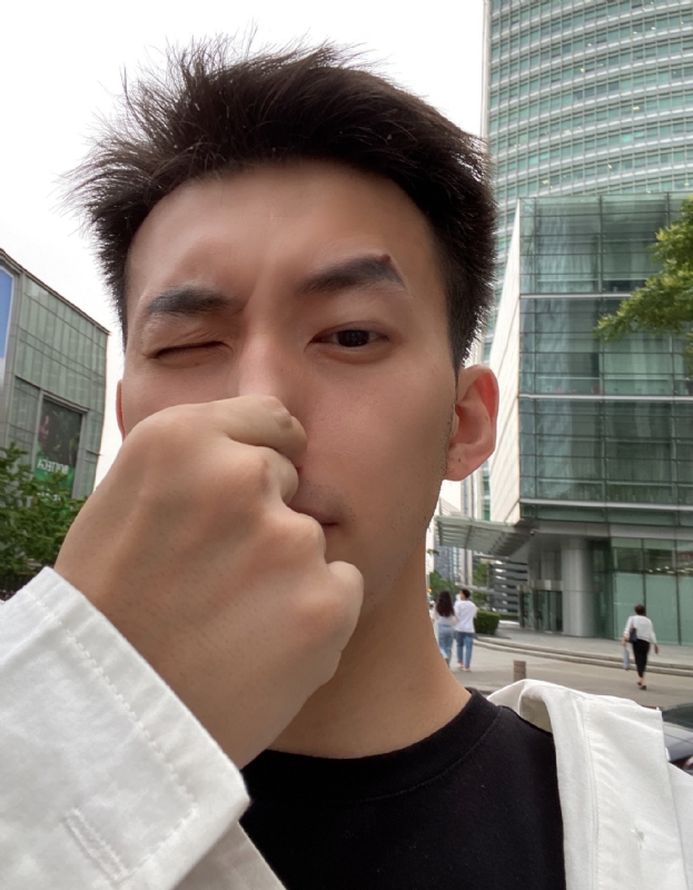 绝世大冤种的第四张照片--青岛相亲服务中心