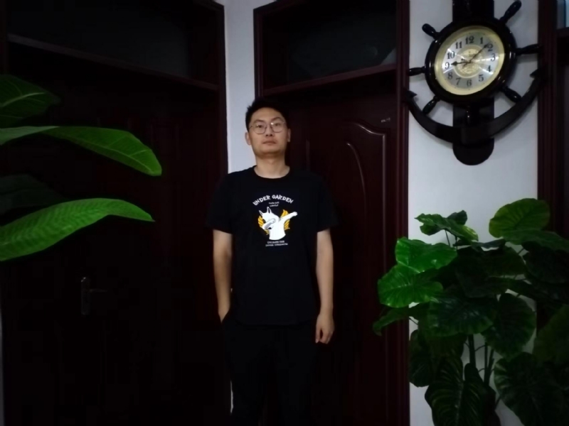 真诚交友的第一张照片--青岛相亲服务中心