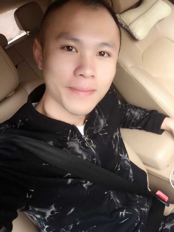 陈六六的第一张照片--青岛相亲服务中心