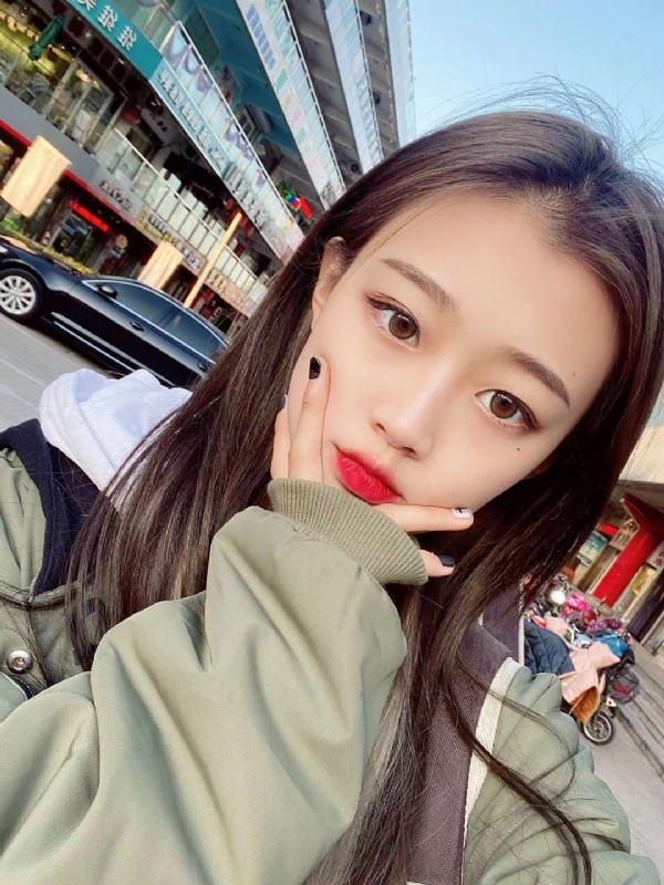 林儿呀的第一张照片--青岛相亲服务中心