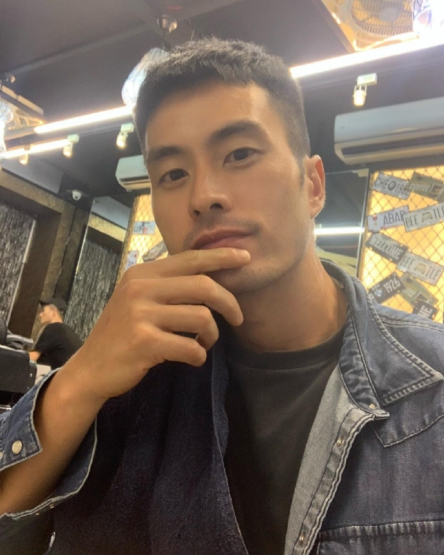 伟业强哥的第一张照片--青岛相亲服务中心