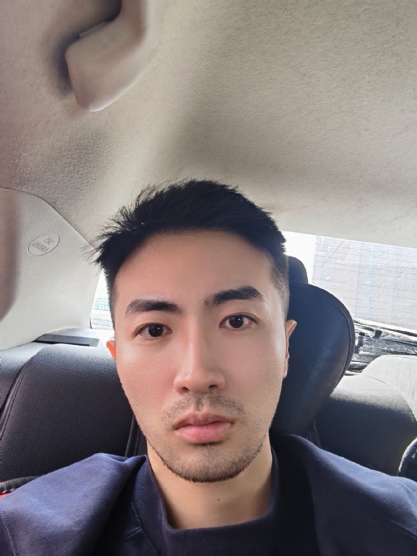 银角大王的第一张照片--青岛相亲服务中心