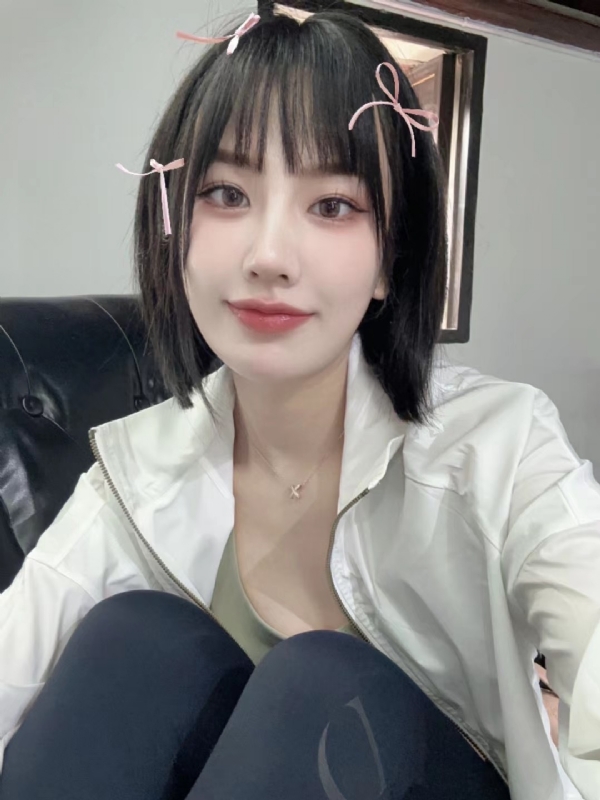 Alma的第一张照片--青岛相亲服务中心