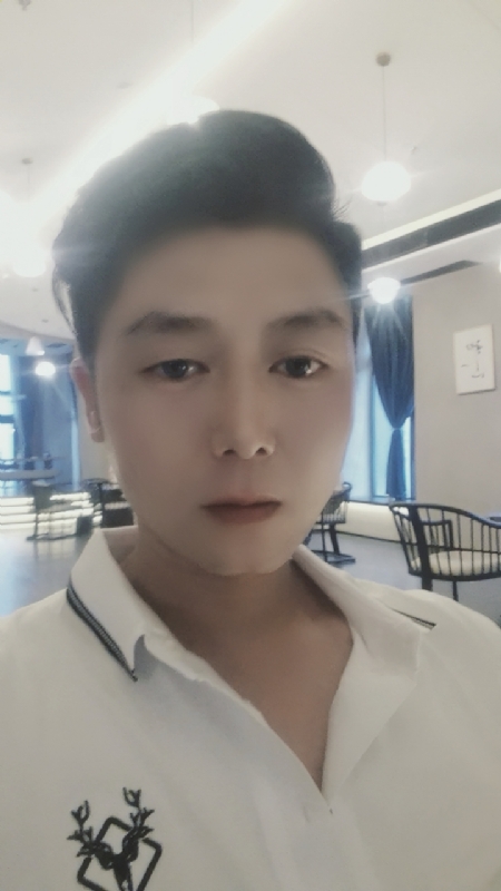 哎哎的第一张照片--青岛相亲服务中心