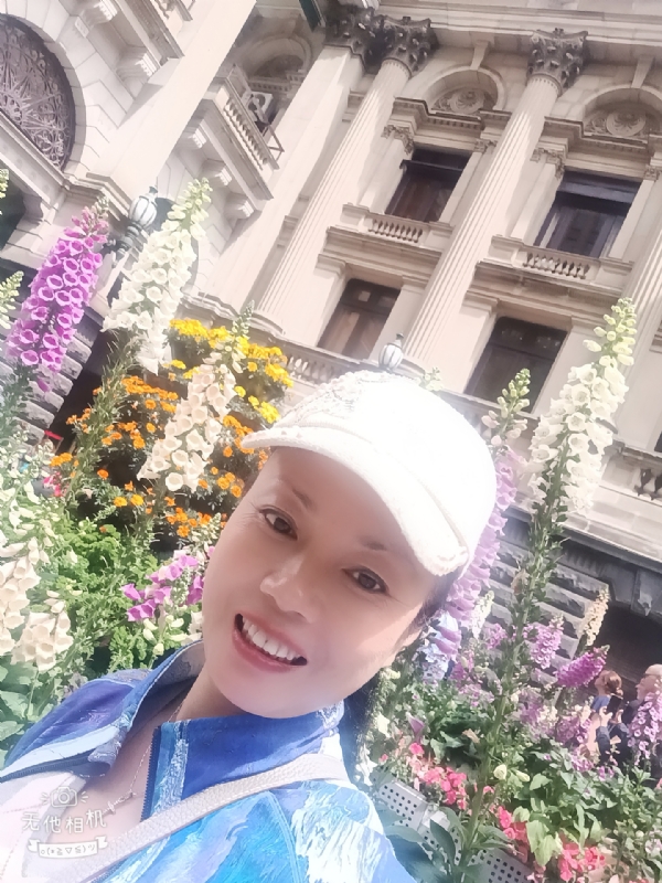 安娜的第一张照片--青岛相亲服务中心