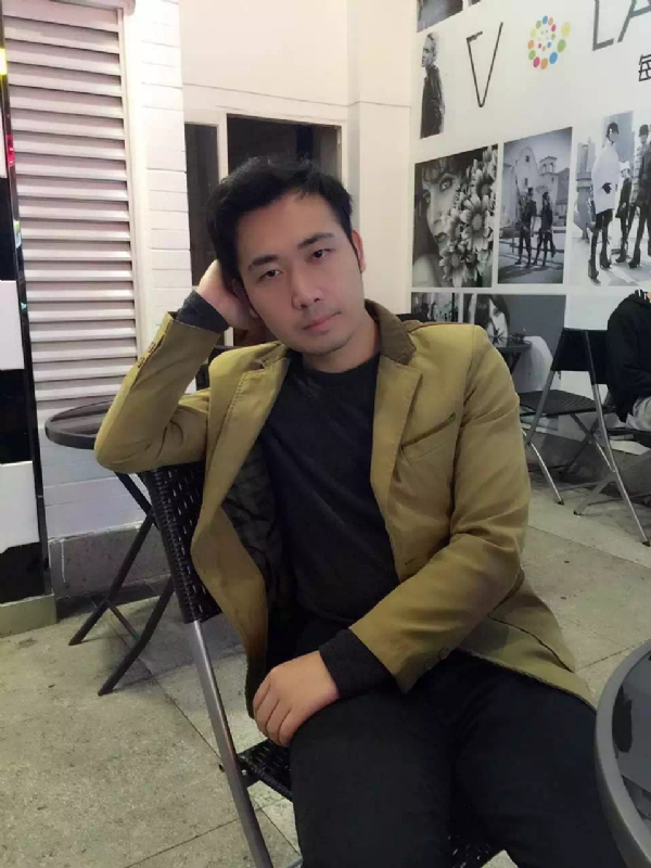 Pretty杨的第一张照片--青岛相亲服务中心