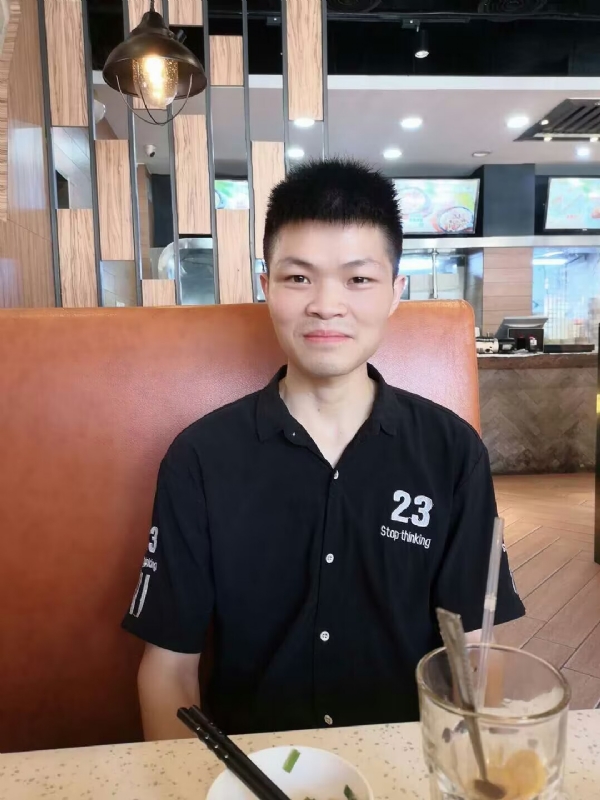 Mickey的第一张照片--青岛相亲服务中心