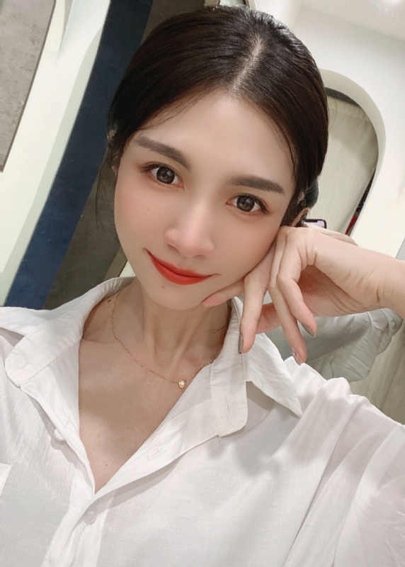 Anna的第一张照片--青岛相亲服务中心