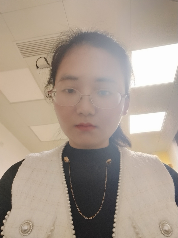 闲敲棋子的第一张照片--青岛相亲服务中心