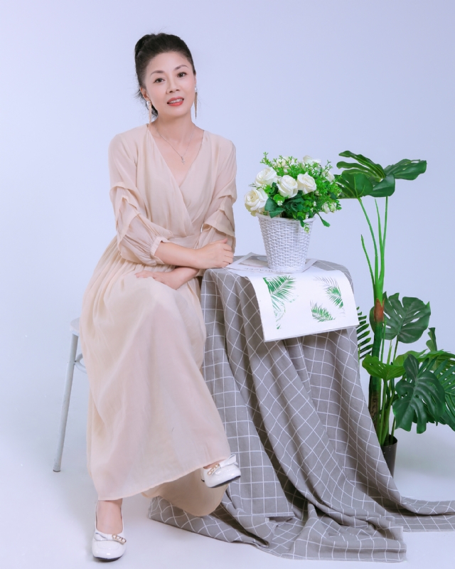 Anna的第一张照片--青岛相亲服务中心