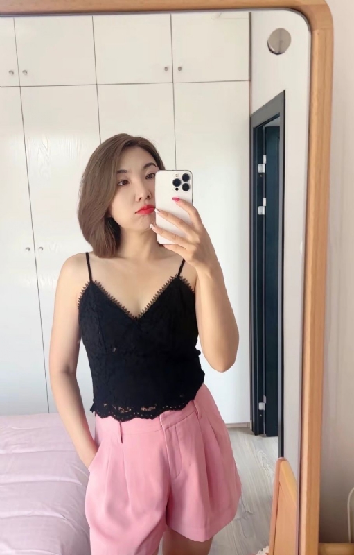 丽波的第一张照片--青岛相亲服务中心